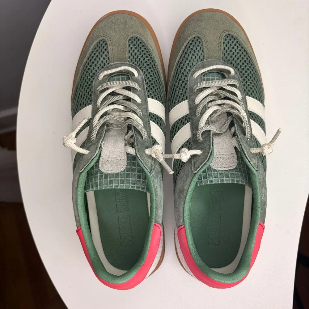 Steve Madden steve madden